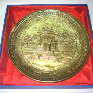 Bộ đĩa đồng vàng trong hộp