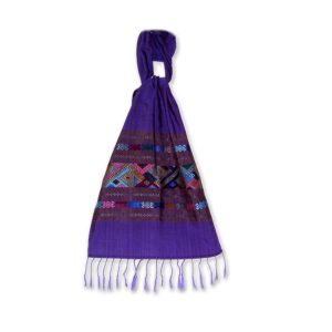 Khăn quàng màu xanh tím - có tua