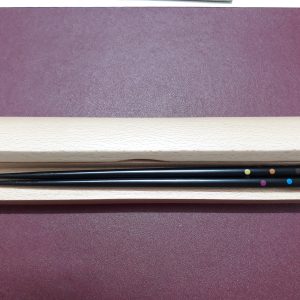 Hộp đũa nắp đậy