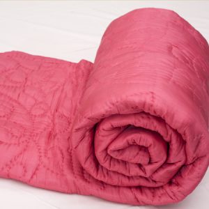 Chăn chần tơ tằm 2